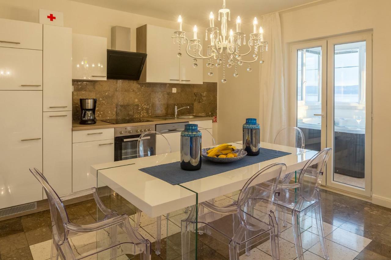 דוגי ראט Apartments Villa Lux מראה חיצוני תמונה