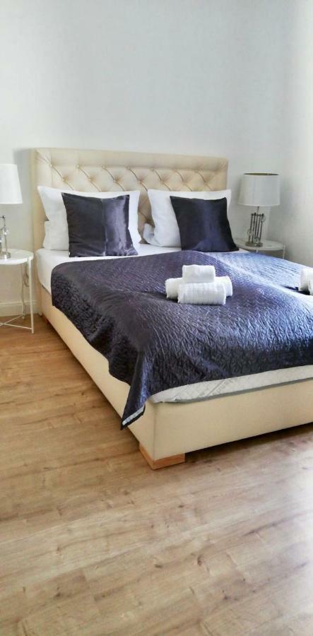דוגי ראט Apartments Villa Lux מראה חיצוני תמונה